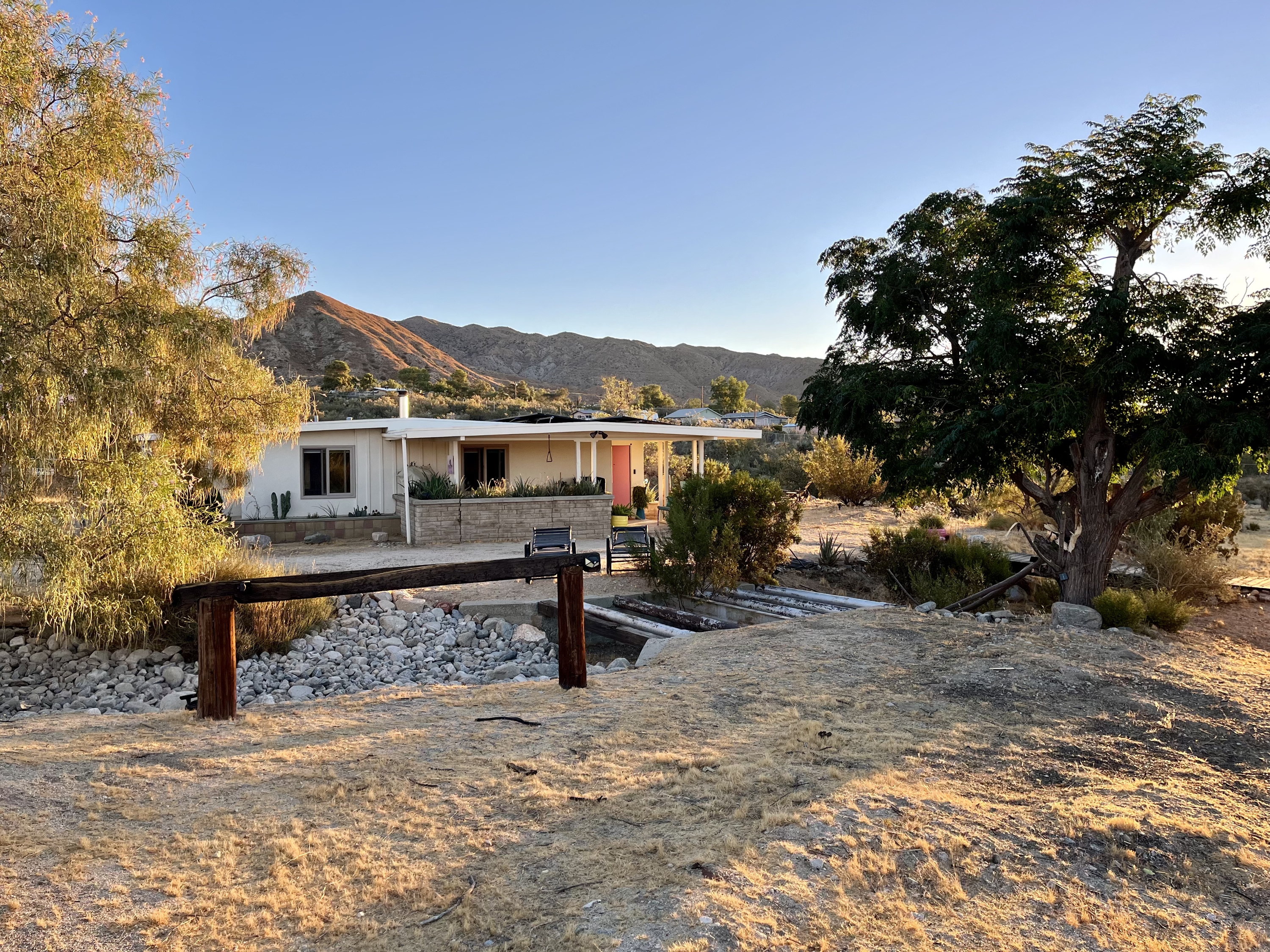 Property main image